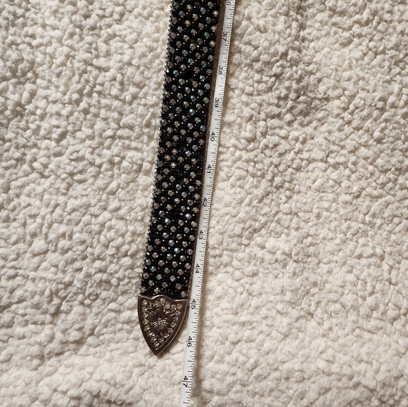 Elegant Black and Silver Embellished Belt - Picture 4 of 7